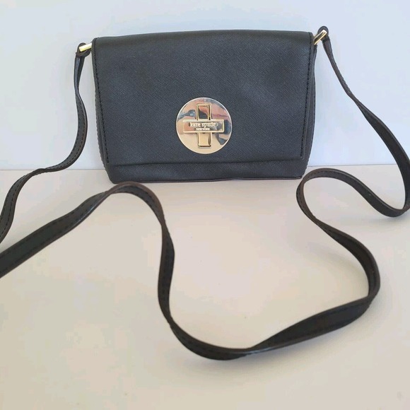 kate spade Handbags - Kate Spade Newbury Lane Sally Crossbody Bag Black Saffiano Leather Turnlock Smal